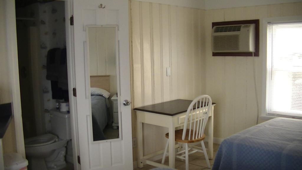 Seawitch Motel Carolina Beach Δωμάτιο φωτογραφία