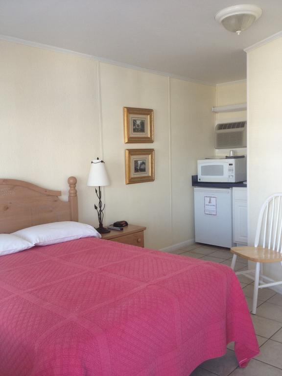 Seawitch Motel Carolina Beach Δωμάτιο φωτογραφία