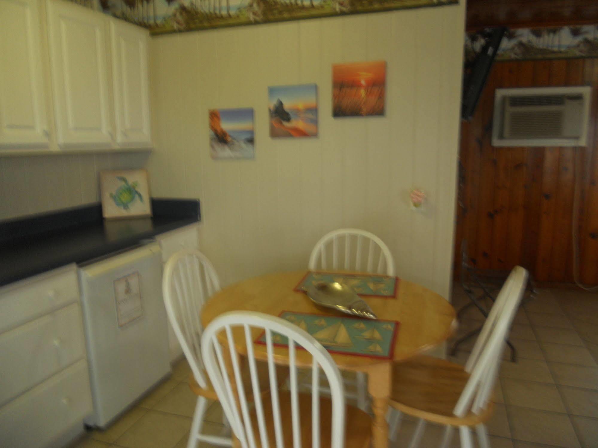 Seawitch Motel Carolina Beach Εξωτερικό φωτογραφία