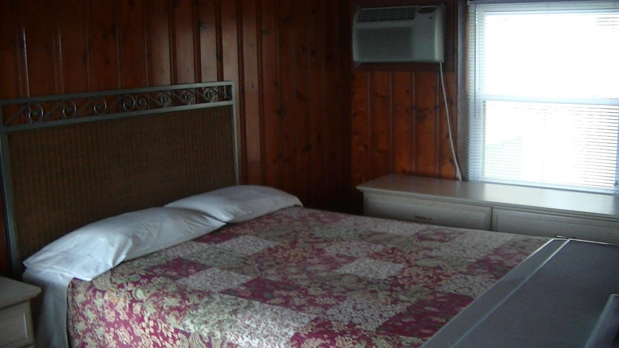 Seawitch Motel Carolina Beach Εξωτερικό φωτογραφία